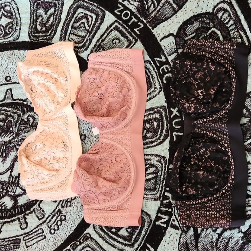 Strapless lace size 38B, bnwt 3 of them, black, lilac and nude color